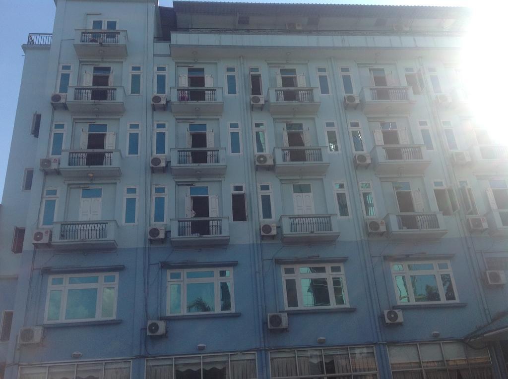 Hotel Glory Yangon Exterior photo