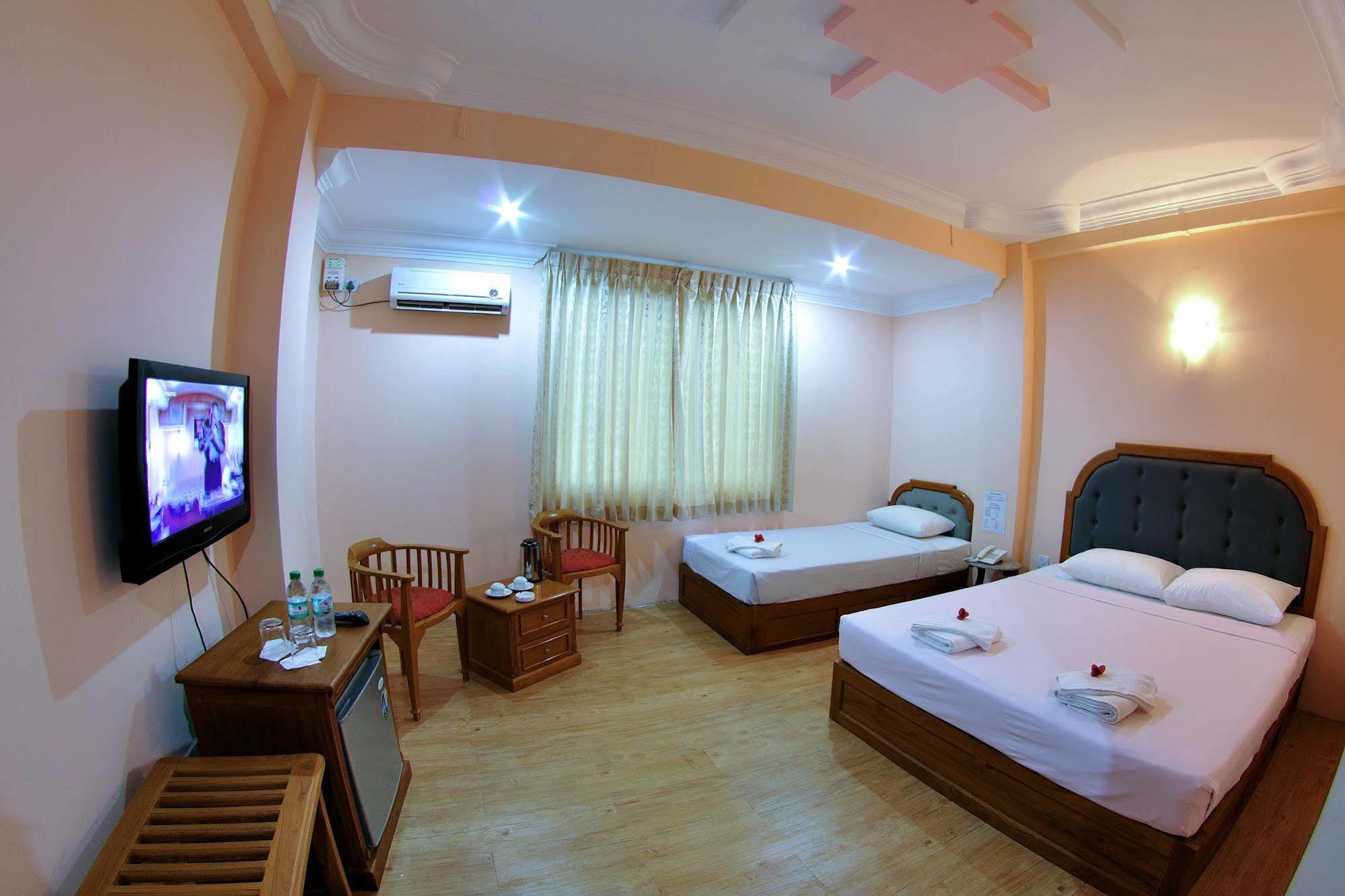 Hotel Glory Yangon Exterior photo